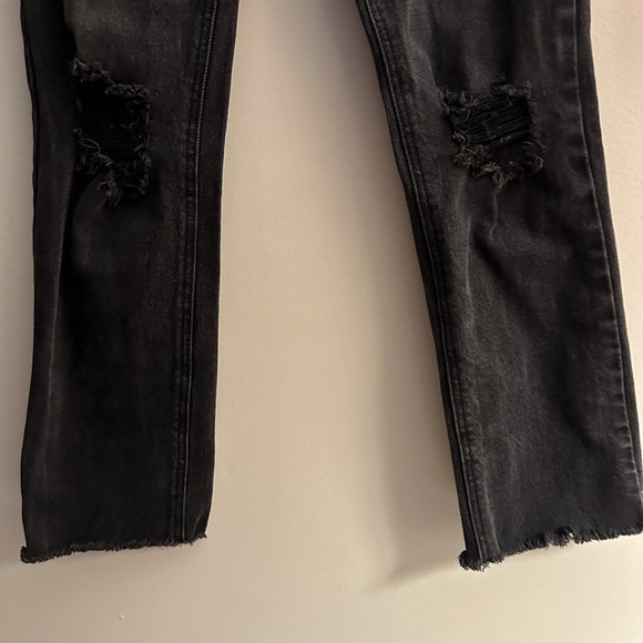 Francesca’s high-waisted black jeans size 25 - EUC - Picture 3 of 4